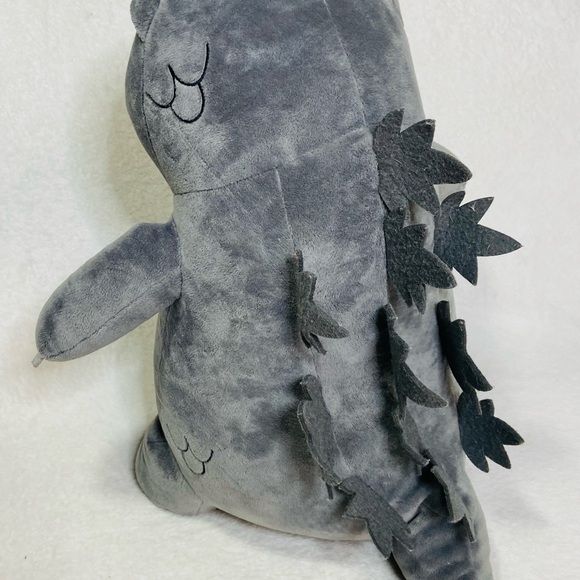 16” Kidrobot Godzilla HugMe Plush - Picture 6 of 8